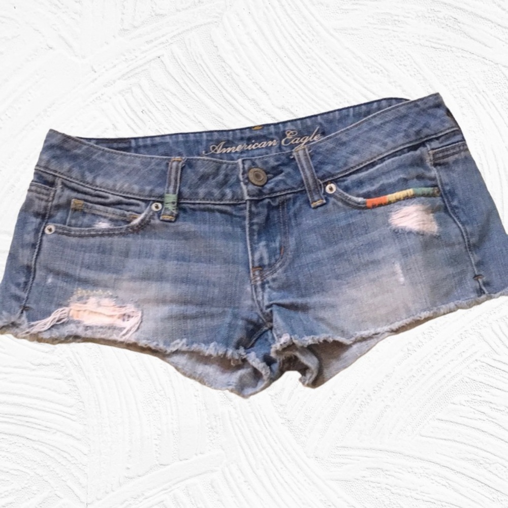 American Eagle Jean distressed shorts
